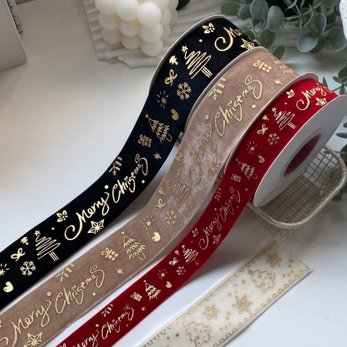 Custom Foil Stamped Velvet Ribbon with Logo – Luxury Gift & Retail Packaging | Laribbons Custom - laribbons Custom Shop