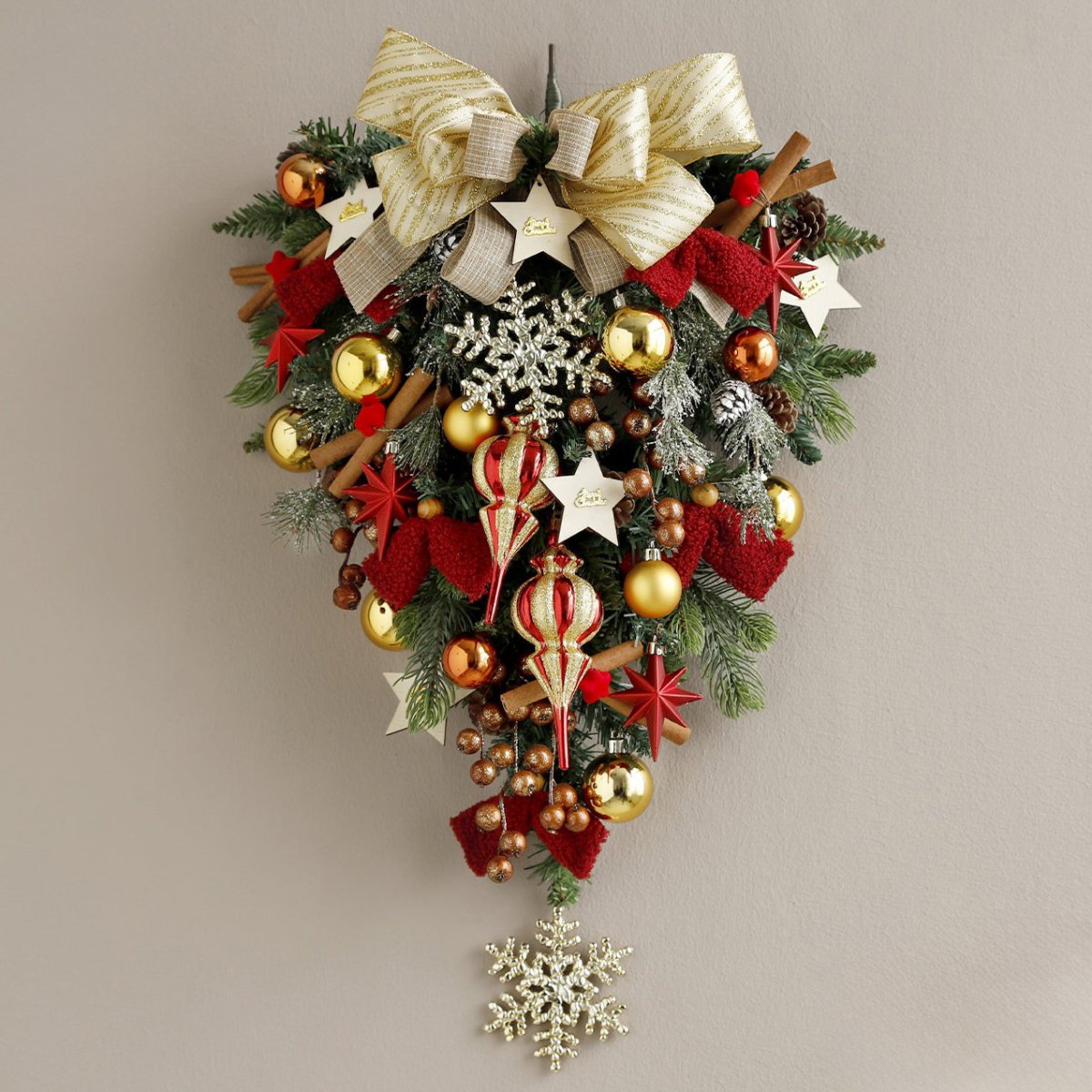 🎄 Handmade Premium Christmas Hanging Ornament – Pine Branch with Gold Bow & Festive Accents | M Size | Laribbons Custom - laribbons Custom Shop