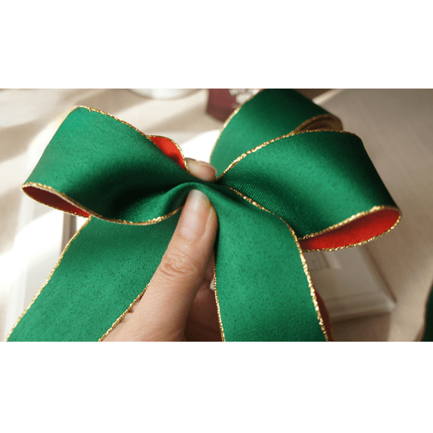 Double - Sided Velvet Ribbon – 1.5" x 10 Yards, Red & Green with Gold Edges for Christmas | Laribbons Custom - laribbons Custom Shop