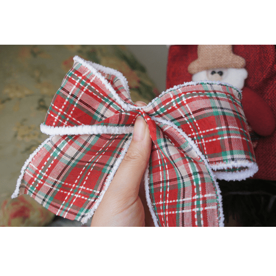 Red & Green Plaid Wired Ribbon 2.5" x 10 Yards – White Fuzzy Edges for Christmas | Laribbons Custom - laribbons Custom Shop