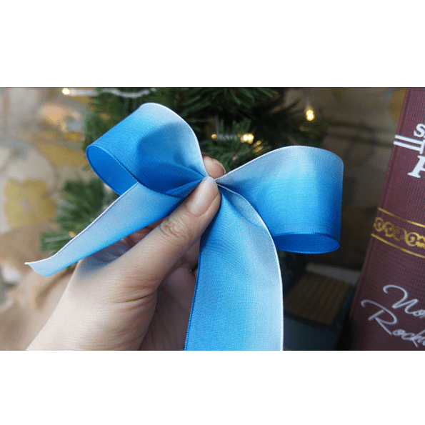 Blue Gradient Wired Ribbon – 1.5" x 20 Yards, Ombre Holiday Ribbon for Christmas & New Year | Laribbons Custom - laribbons Custom Shop