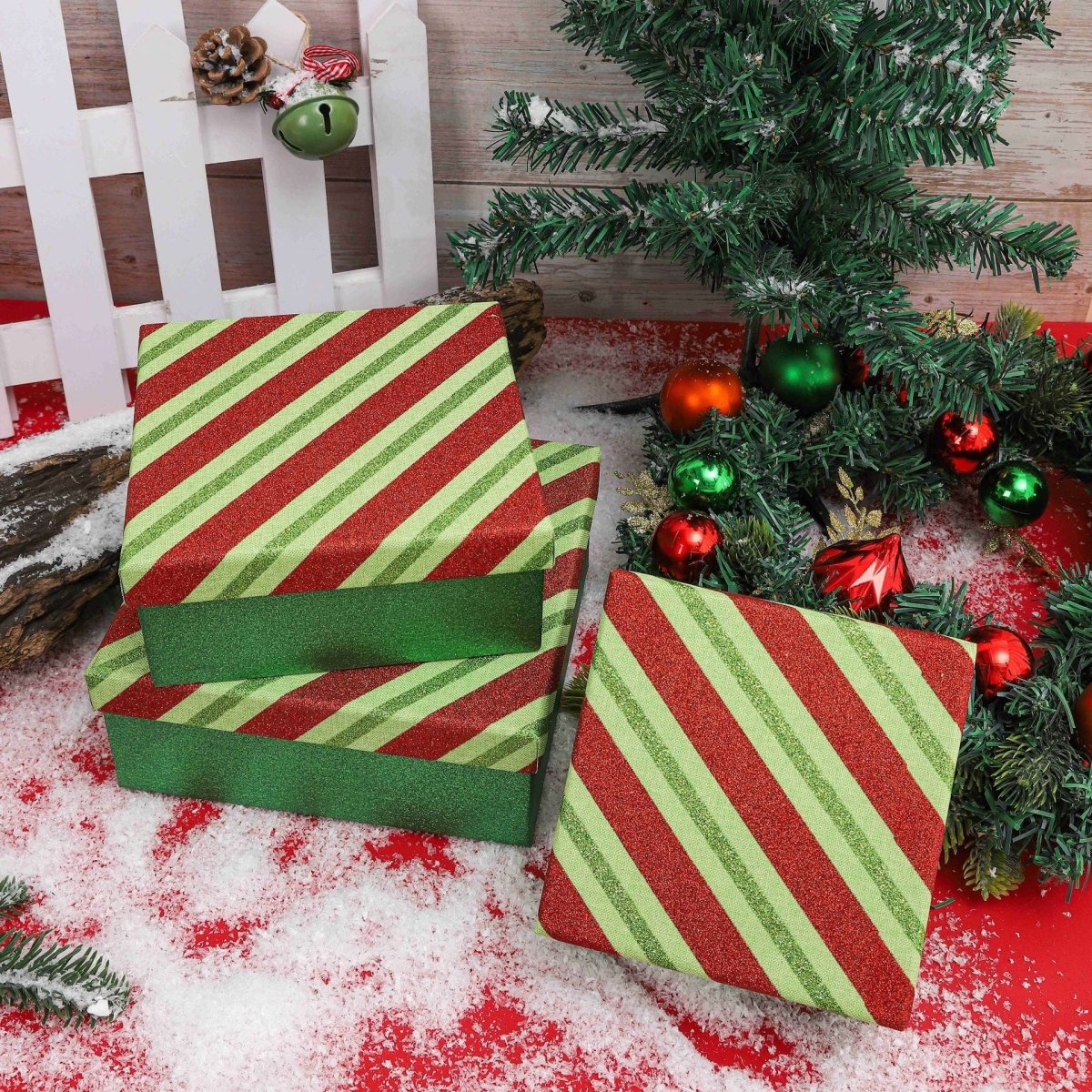 🎄 Christmas Gift Box – Green Glitter Base & Red & Green Glitter Lid | Perfect Holiday Gift | 3 Sizes | Laribbons Custom - laribbons Custom Shop