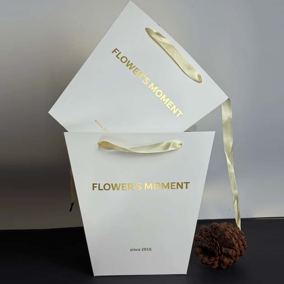 Custom Trapezoid Paper Bags with Logo – Personalized Flower Shop Gift Bags (MOQ 200) | Laribbons Custom - Laribbons Custom