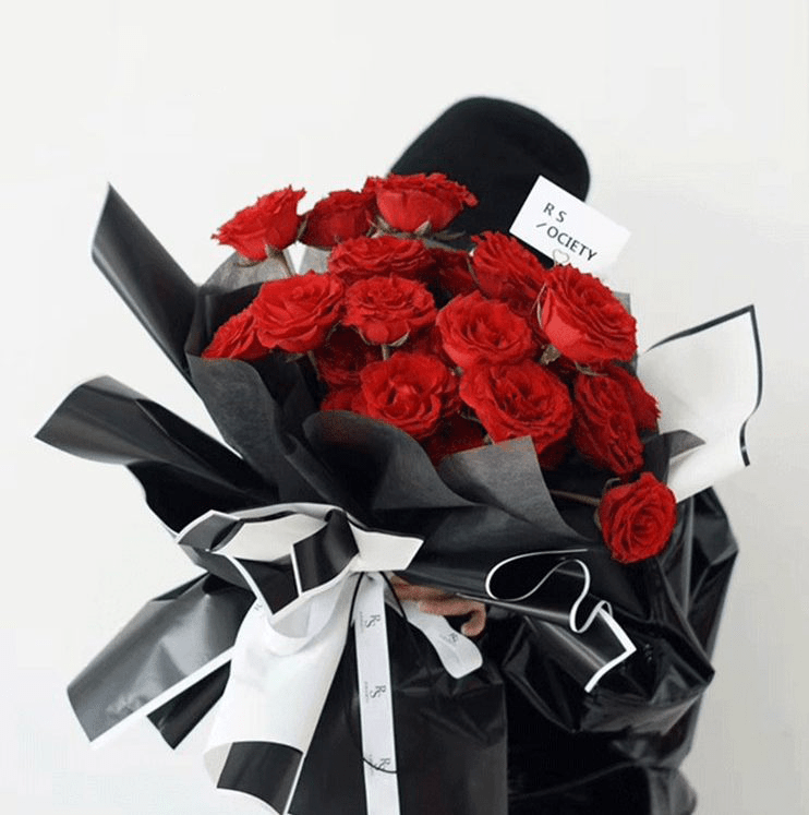 58x58cm BOPP Black - Trimmed Flower Packaging Sheets | P - HBGZ | MOQ 100pcs | Laribbon Custom - laribbons