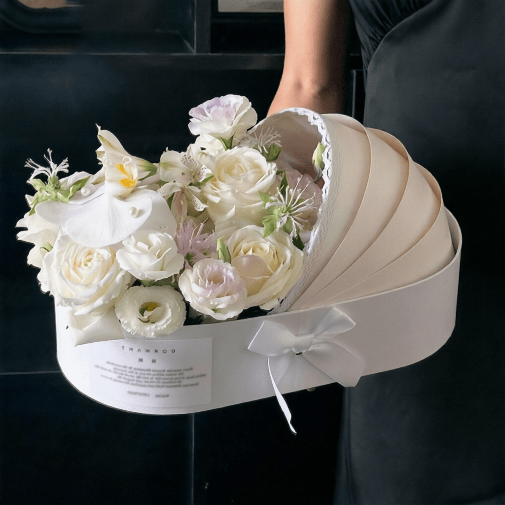 33×17.7×8cm Cradle - Style Flower Gift Box | B.YLH | Laribbons Custom - laribbons