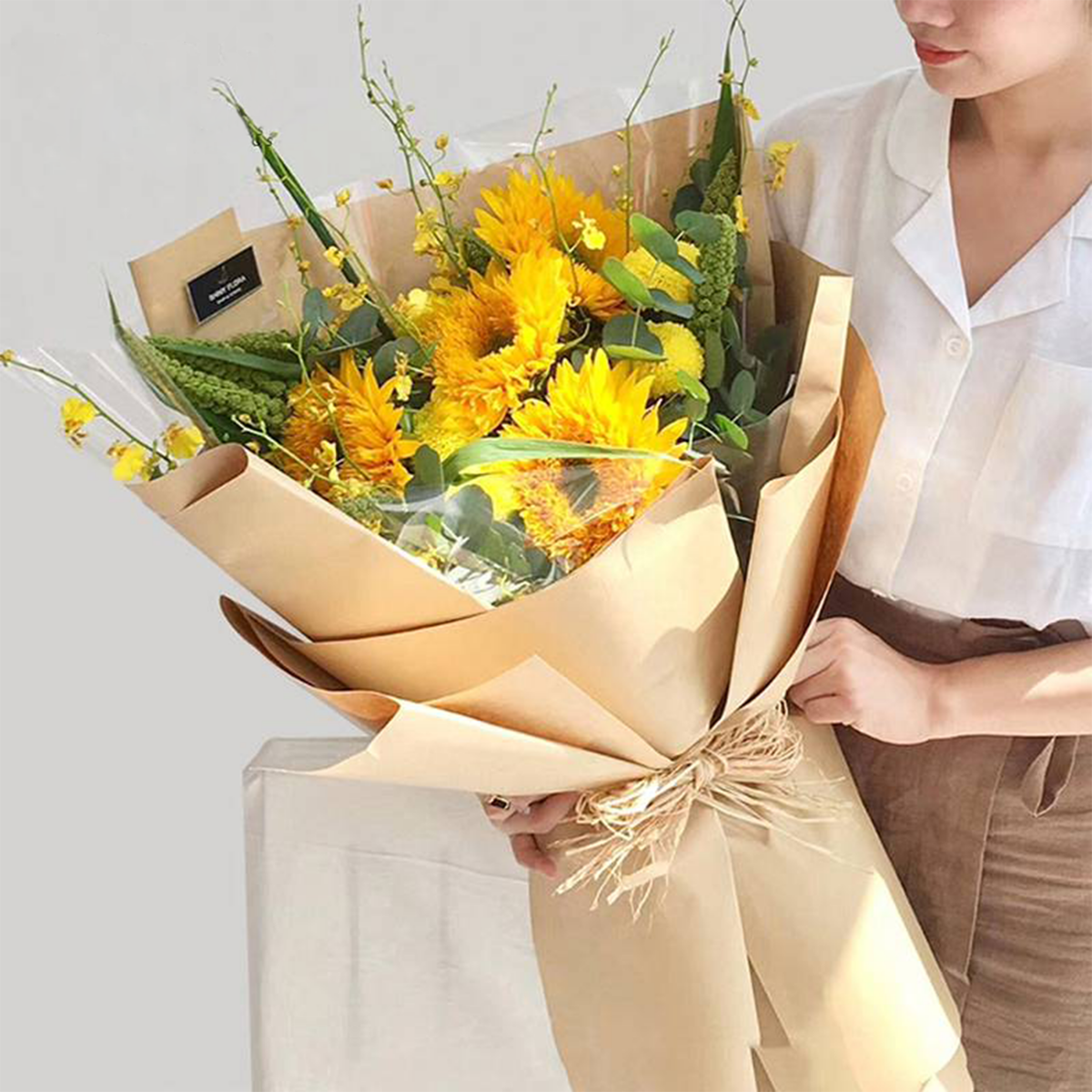 50x70cm Kraft Paper Flower Packaging Sheets | MOQ 100pcs | Laribbon Custom - laribbons